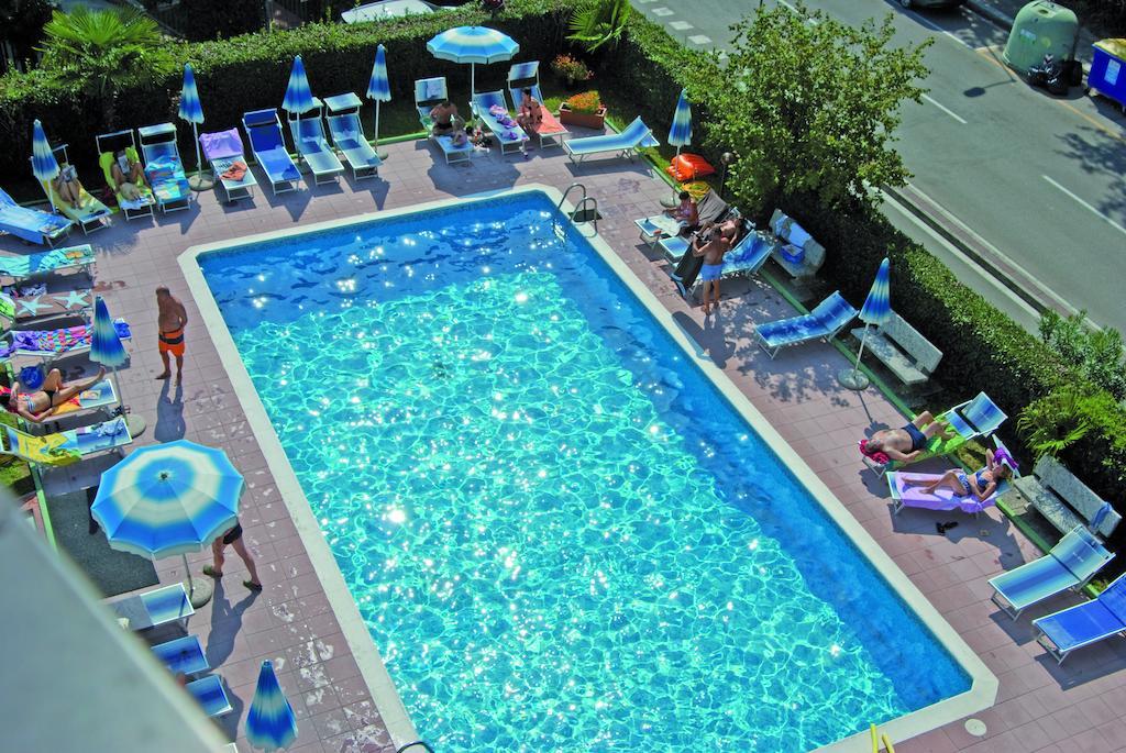 Hotel Old River Lignano Sabbiadoro Exteriér fotografie